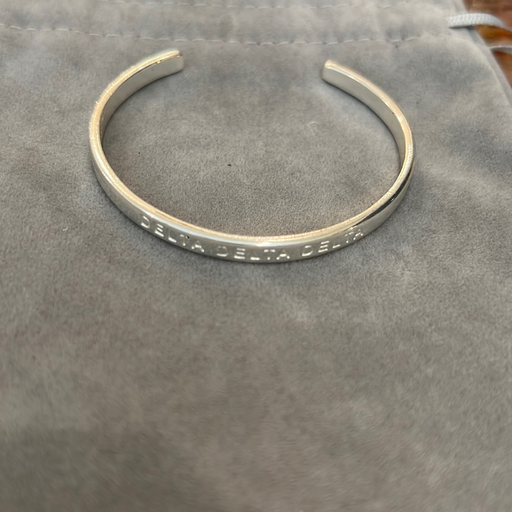 Rustic cuff Tridelta cuff đ€© - Picture 2 of 6